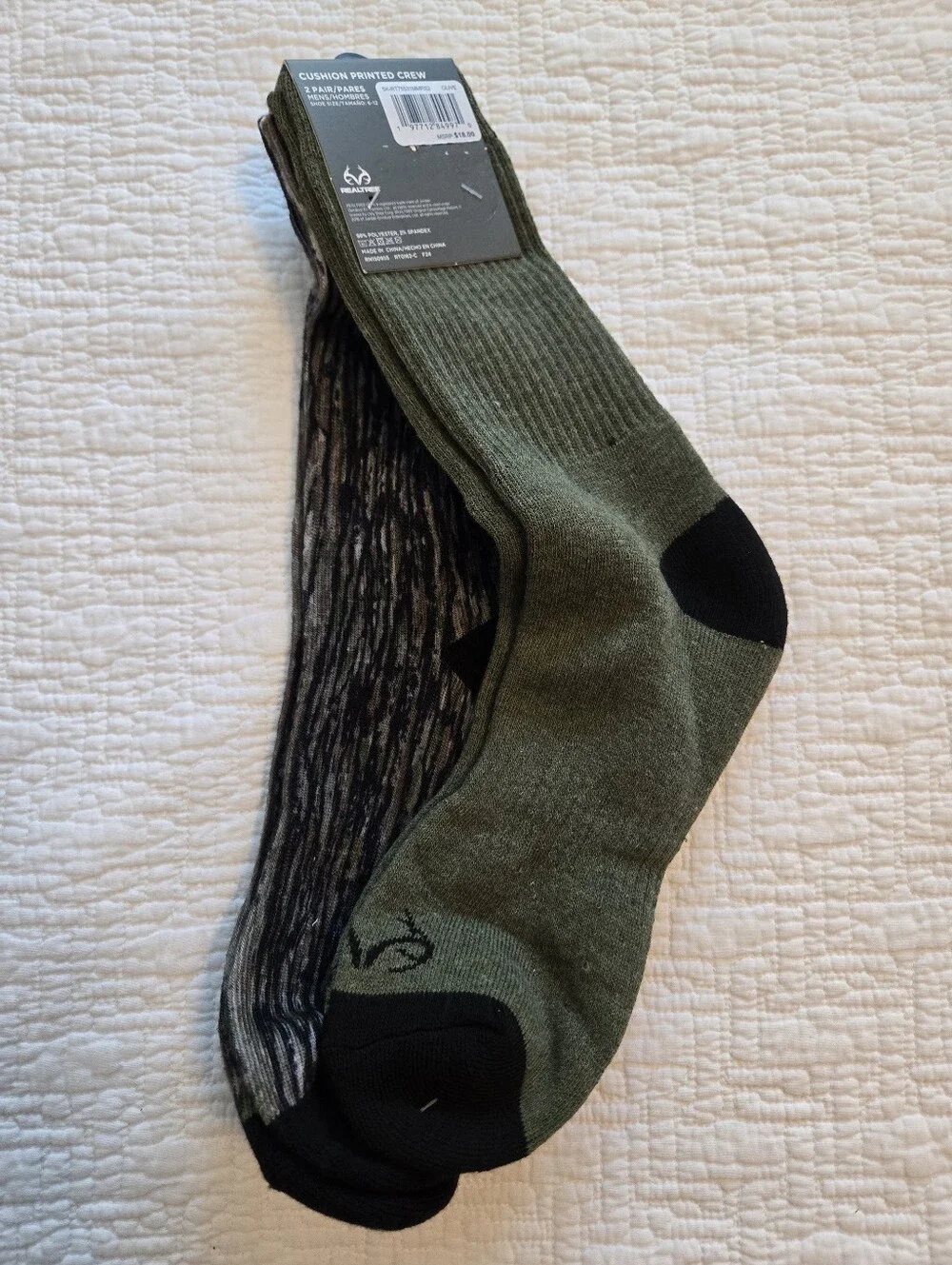Realtree Original Men's Patterned Crew Socks in Black, Gray and Olive